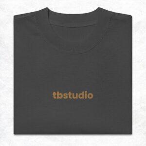 TBstudio Oversized T-Shirt